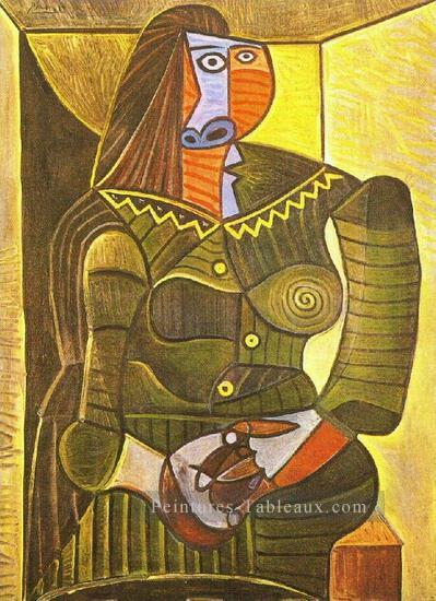 Femme en vert Dora Maar 1943 cubiste Pablo Picasso Peintures à l'huile